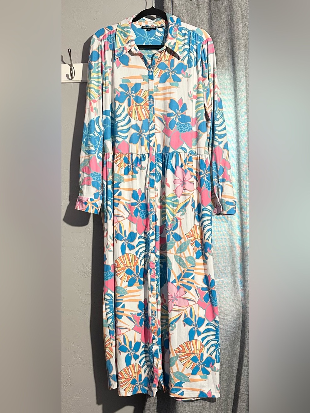 NWOT Tolani Resortwear Tropical Palm Floral Tier Maxi Dress Boho Shift Pockets X